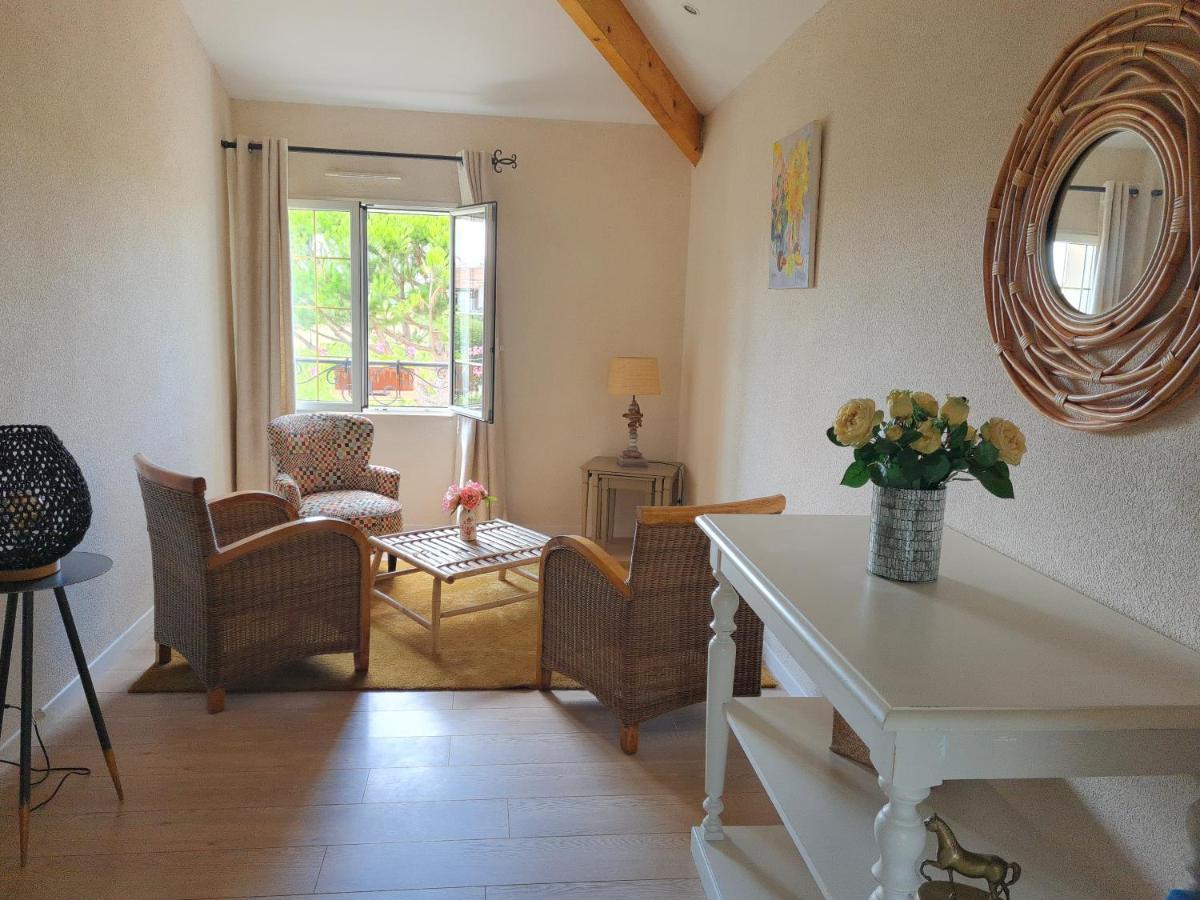 Entre Loire Et Vignobles Bed and Breakfast Liré Eksteriør billede
